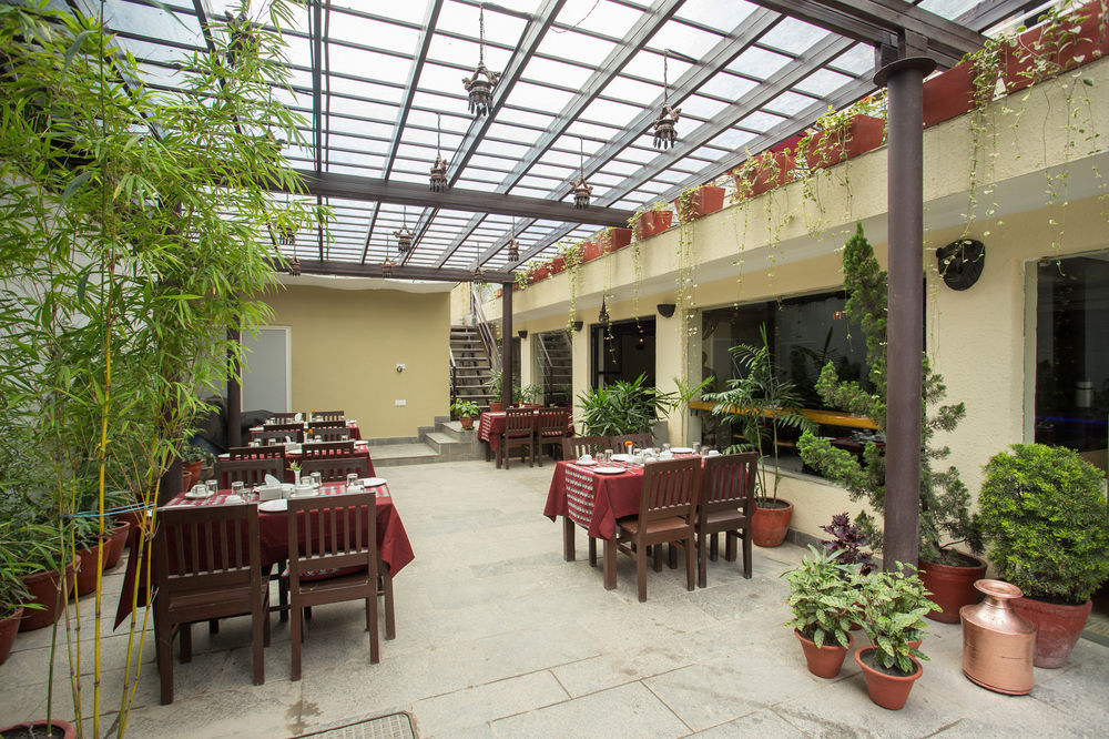 Highlander Inn Kathmandu Exterior foto