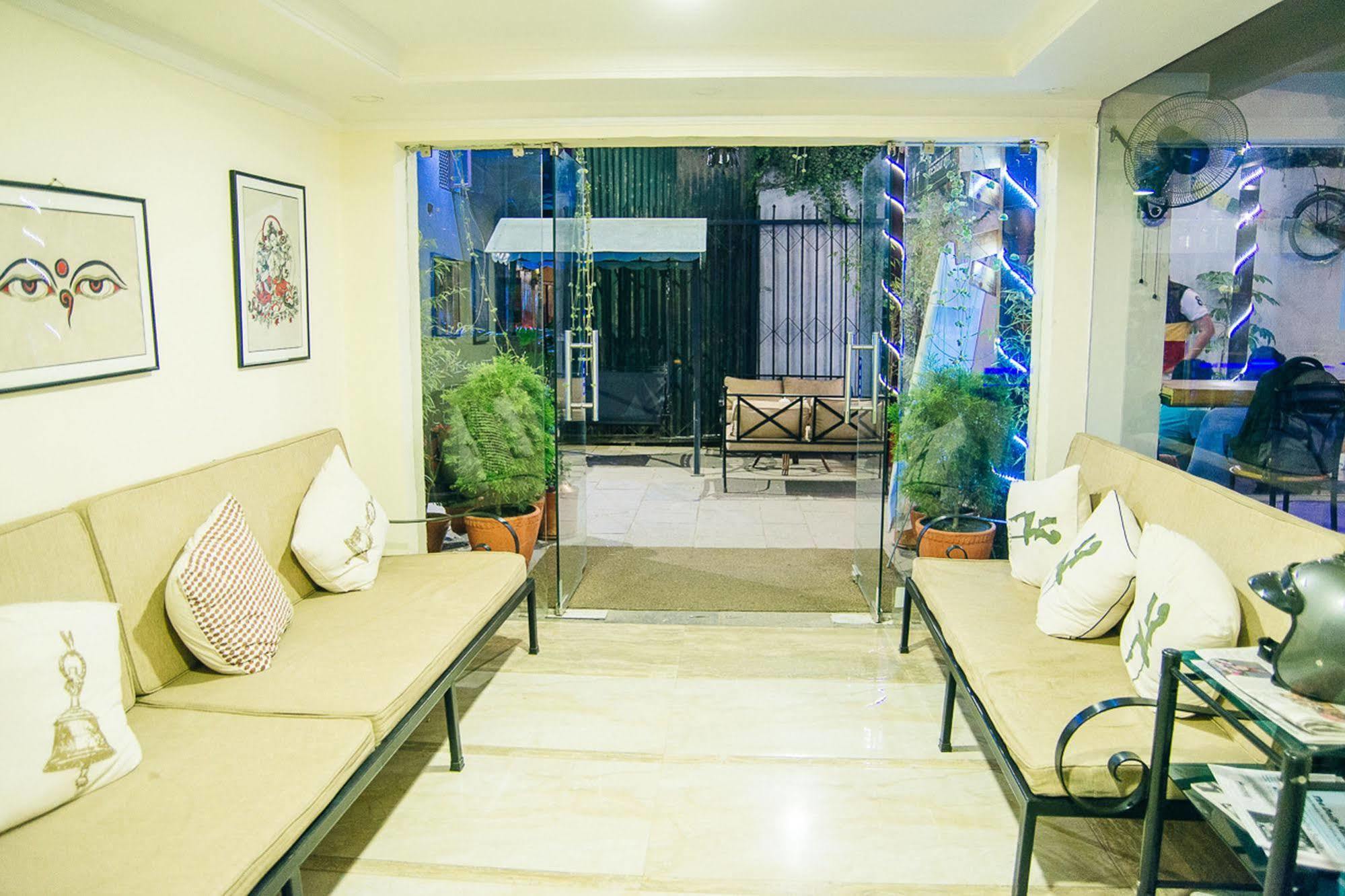 Highlander Inn Kathmandu Exterior foto