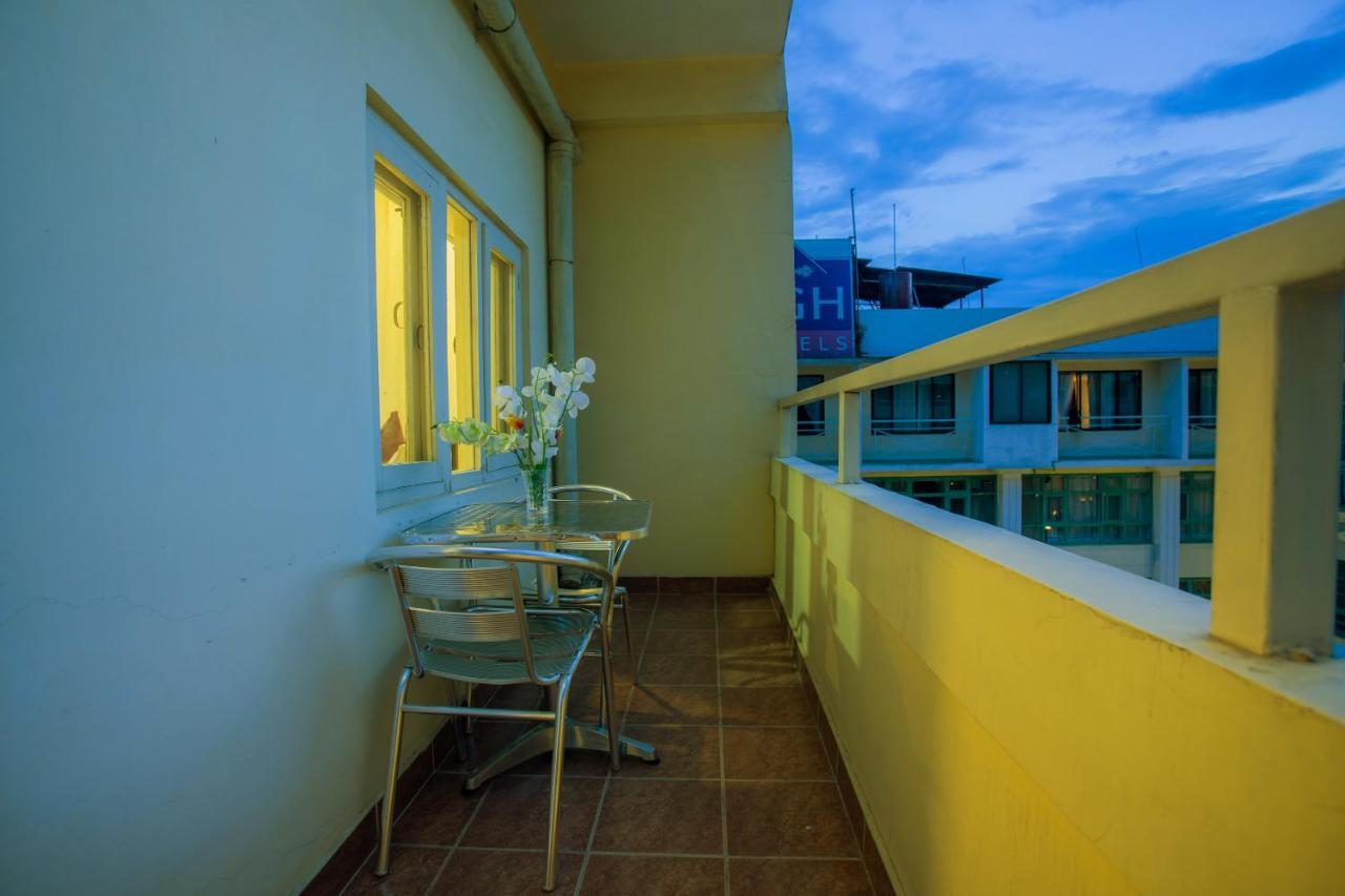 Highlander Inn Kathmandu Exterior foto